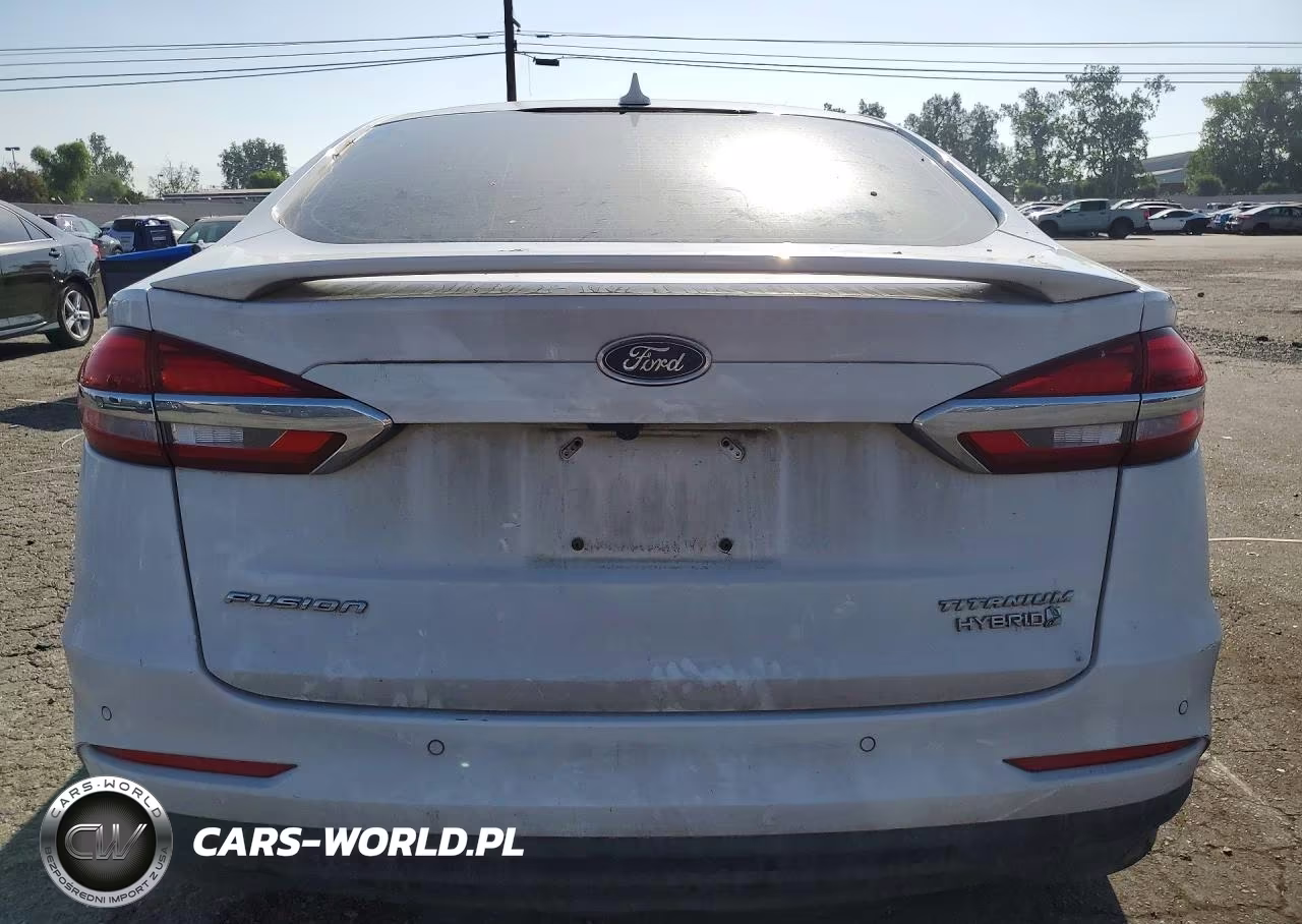 2019 Ford Fusion Titanium VIN:3FA6P0RU8KR156064 - 6