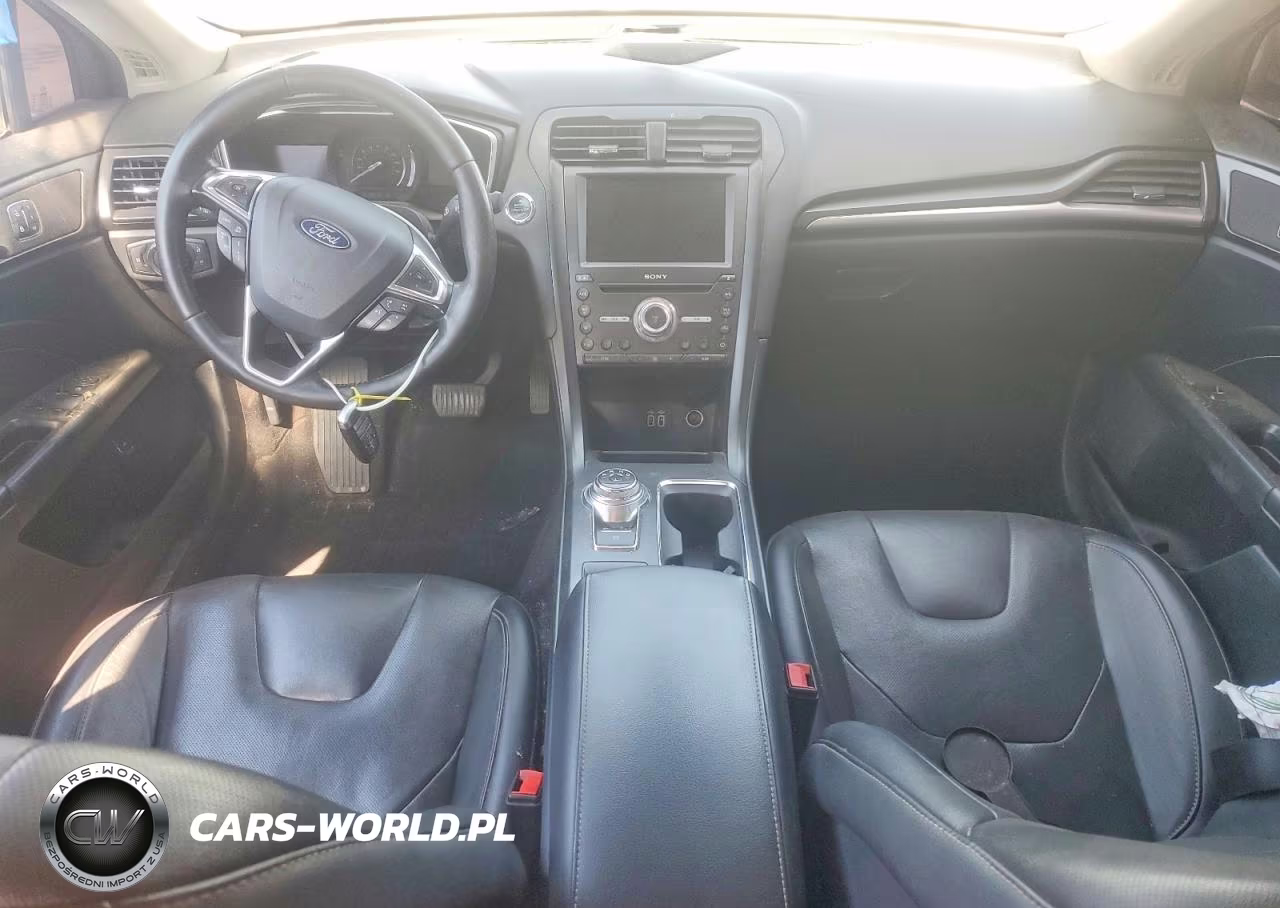2019 Ford Fusion Titanium VIN:3FA6P0RU8KR156064 - 8