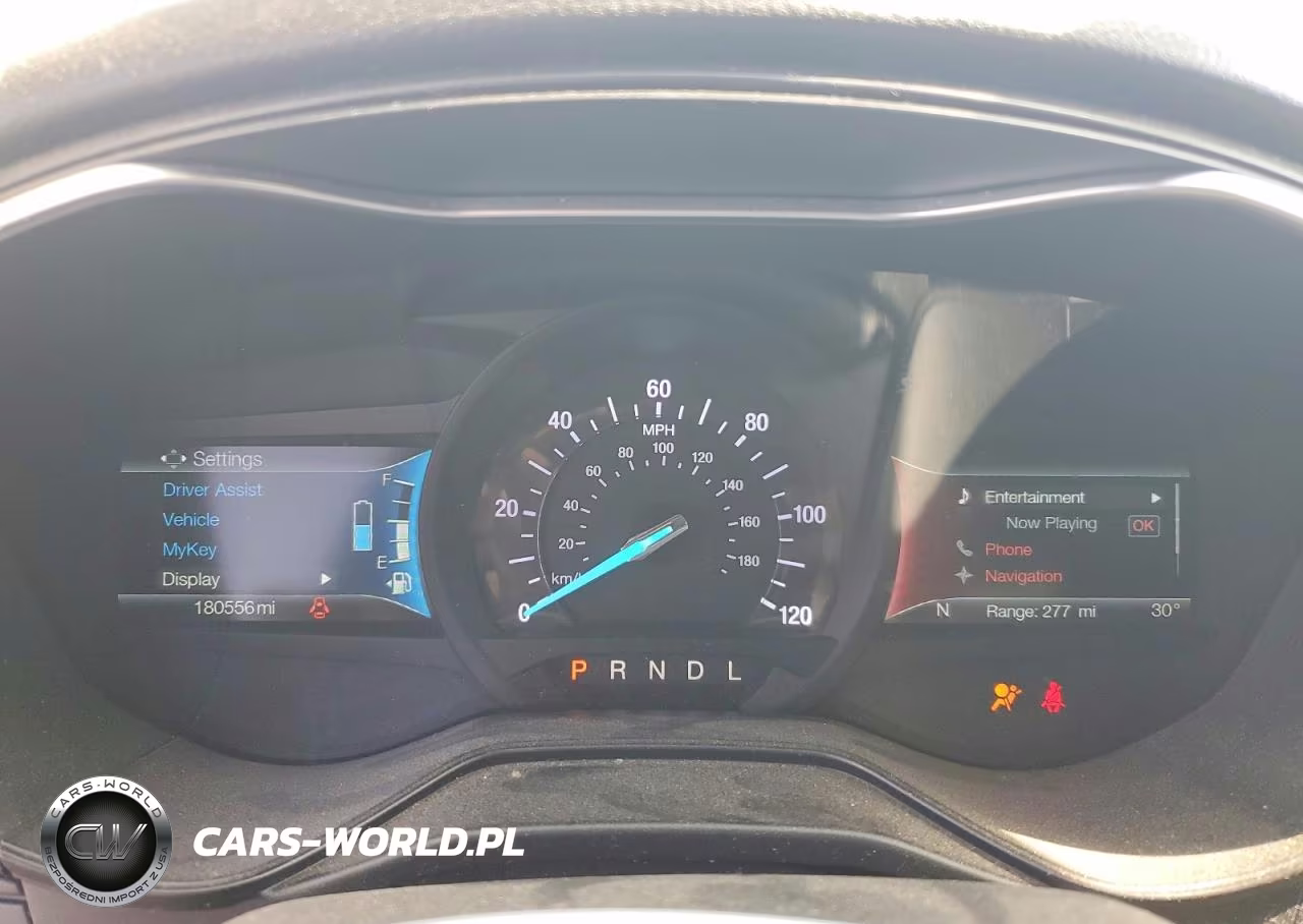 2019 Ford Fusion Titanium VIN:3FA6P0RU8KR156064 - 9