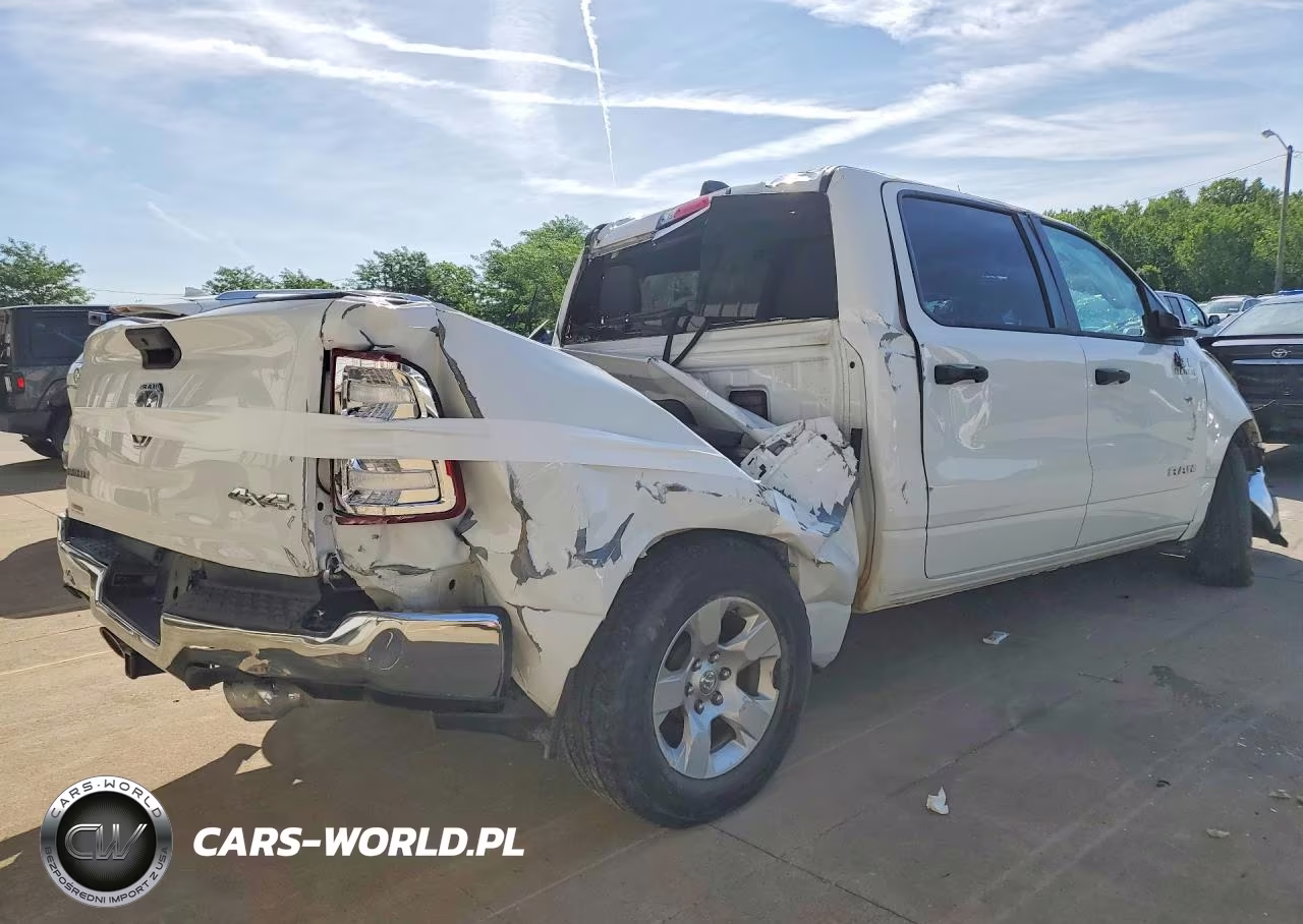 2023 Ram 1500 Big Horn VIN:1C6SRFFT9PN564771 - 3