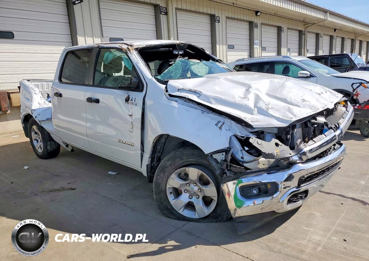 2023 Ram 1500 Big Horn VIN:1C6SRFFT9PN564771 - 4