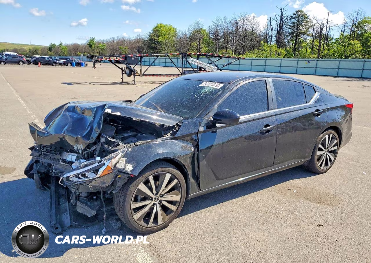 2019 Nissan Altima Sr – zdjęcie 1 z 12