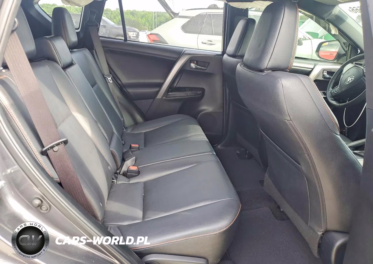 2018 Toyota Rav4 Se VIN:JTMNFREVXJJ737179 - 11