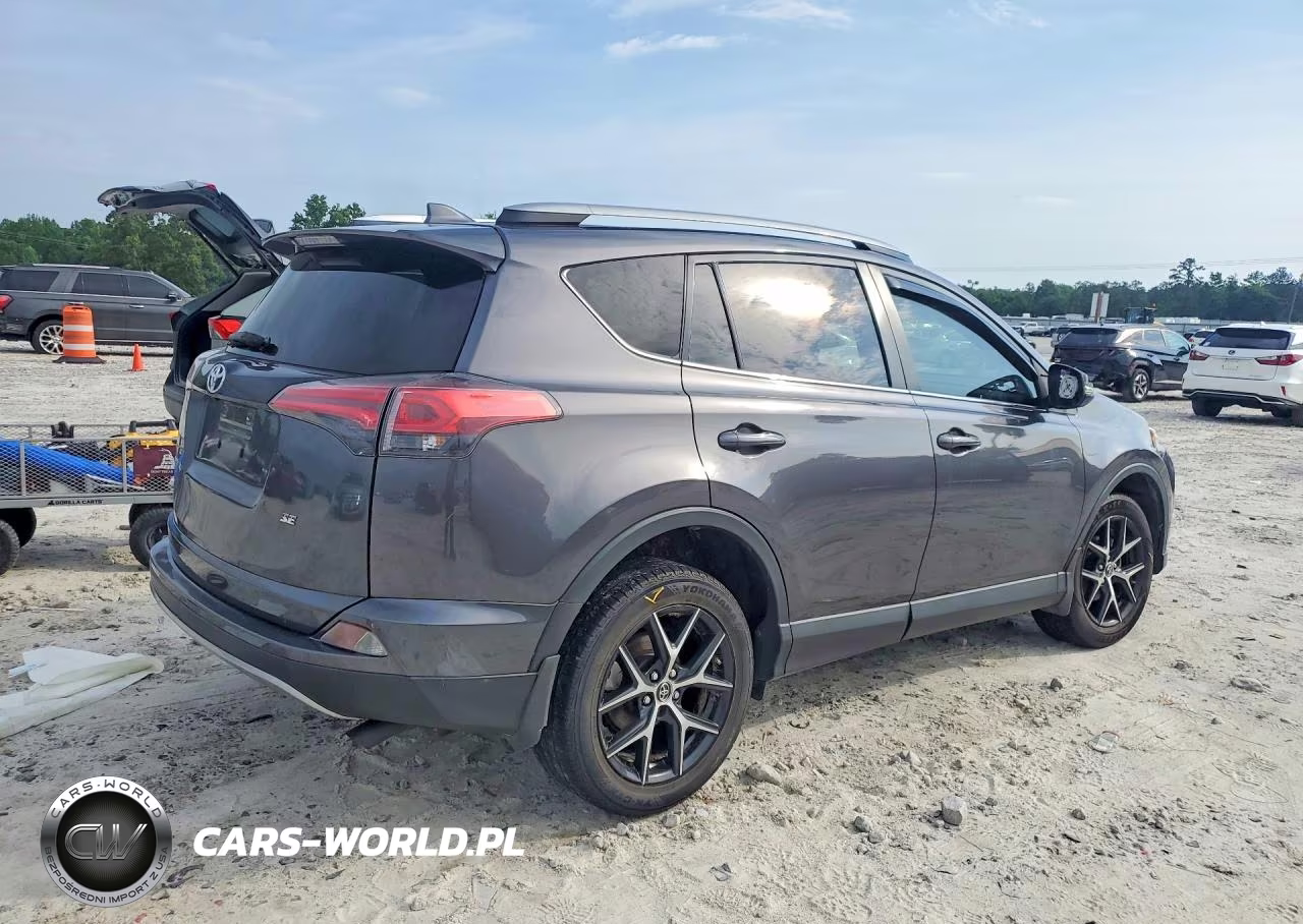 2018 Toyota Rav4 Se VIN:JTMNFREVXJJ737179 - 3