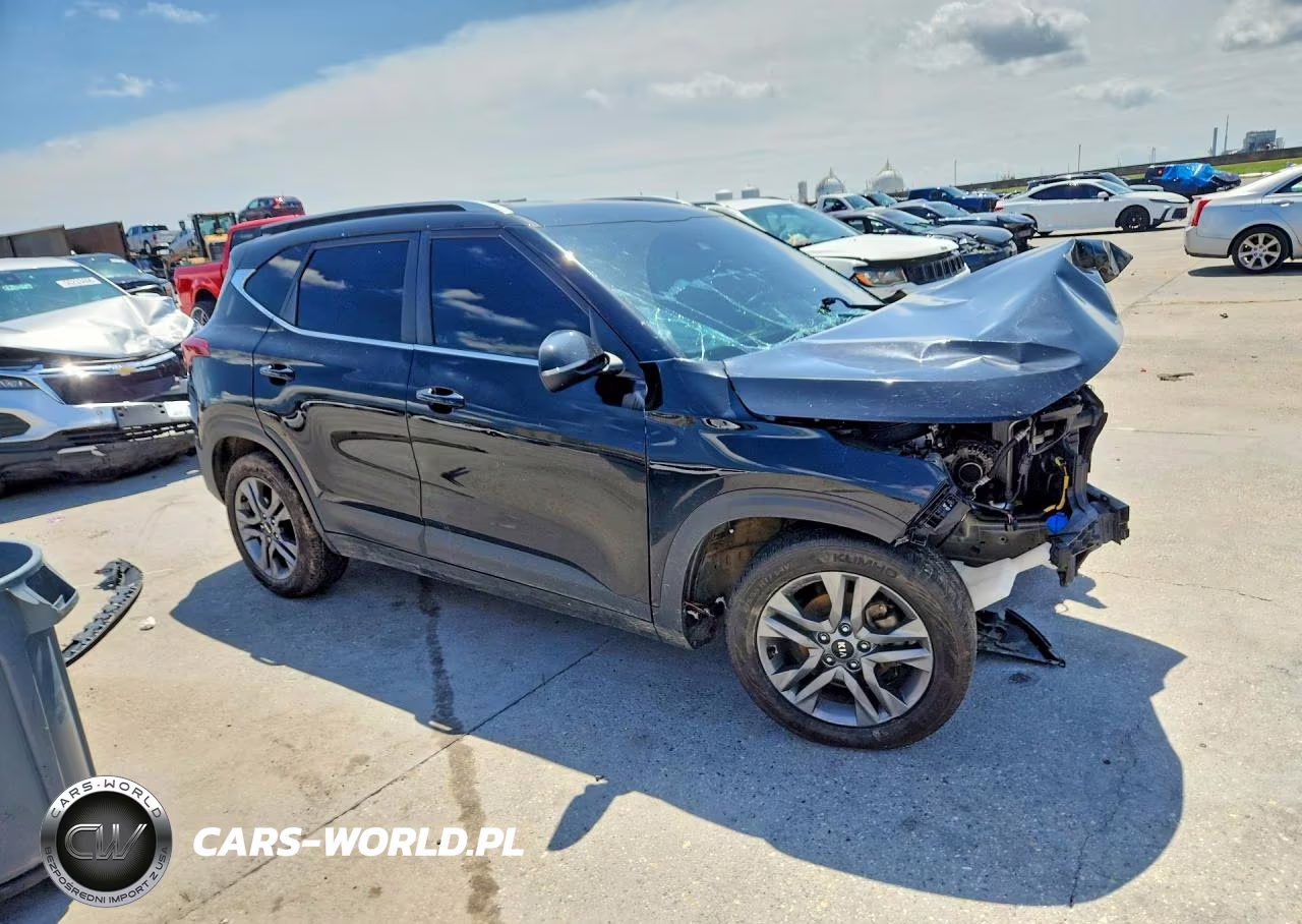 2021 Kia Seltos S VIN:KNDEU2AA3M7225751 - 4
