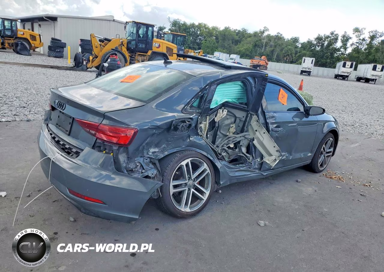 2020 Audi A3 Premium VIN:WAUAUGFF9LA104009 - 3
