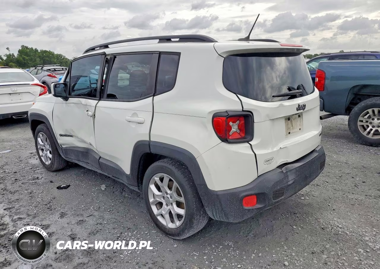2015 Jeep Renegade Latitude VIN:ZACCJABT1FPB42674 - 2