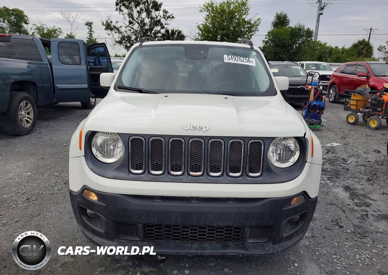 2015 Jeep Renegade Latitude VIN:ZACCJABT1FPB42674 - 5