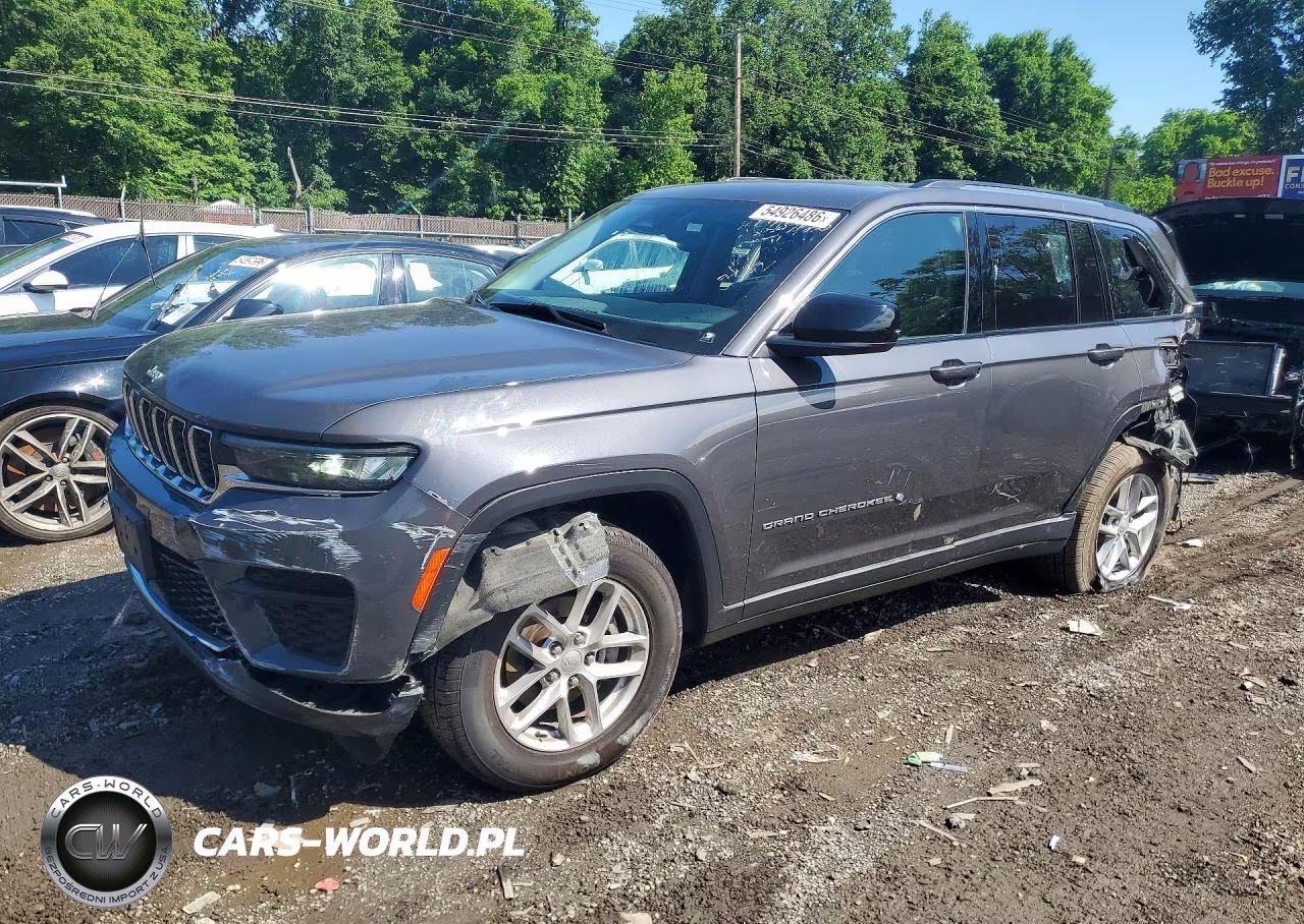 2023 Jeep Grand Cherokee Laredo – zdjęcie 1 z 12