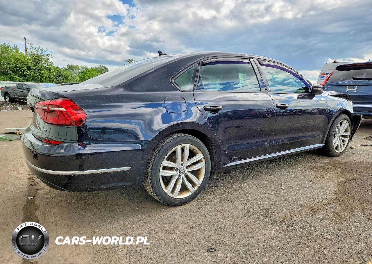 2019 Volkswagen Passat Wolfsburg VIN:1VWLA7A39KC014604 - 3