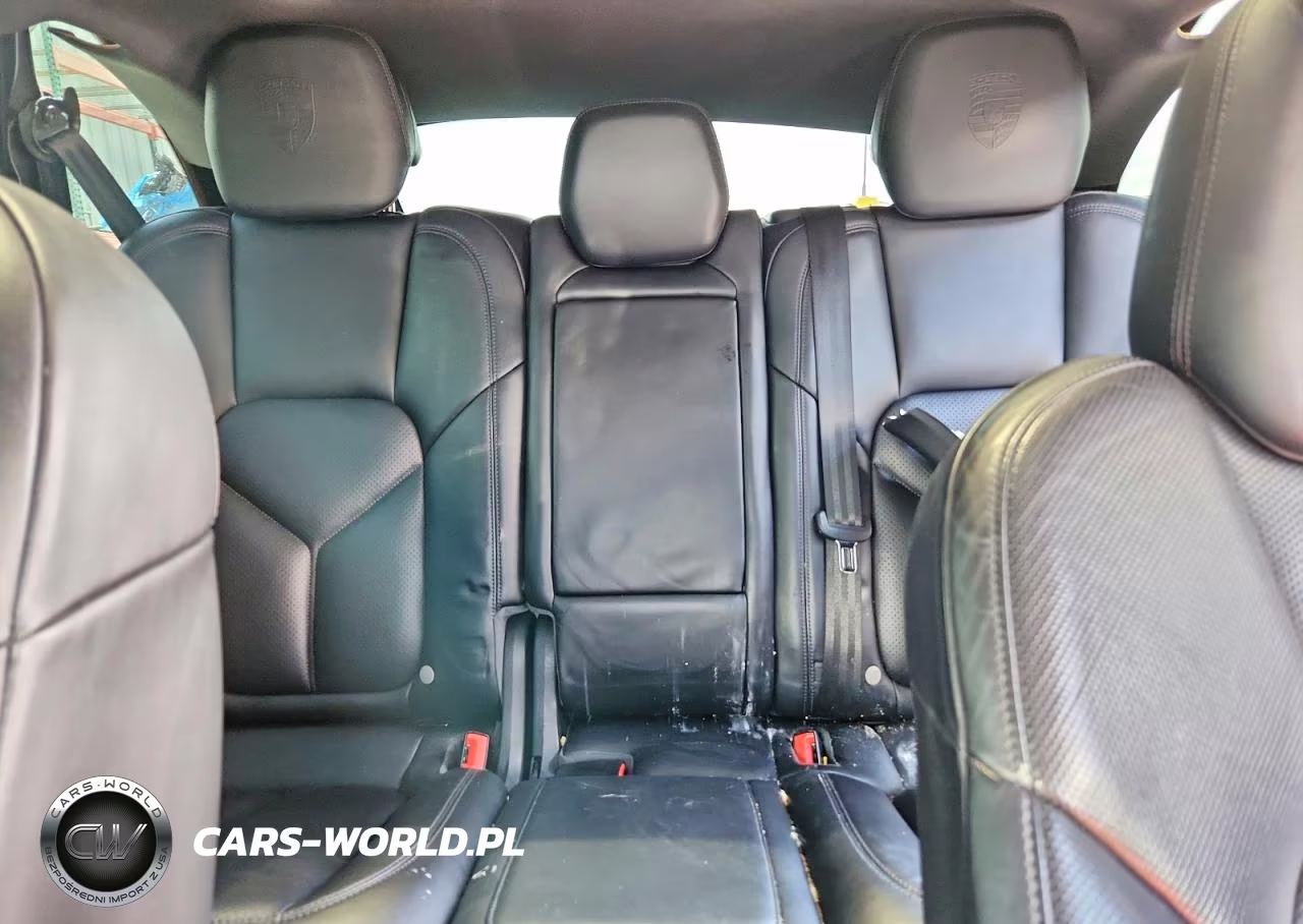 2017 Porsche Cayenne VIN:WP1AA2A29HKA80782 - 10