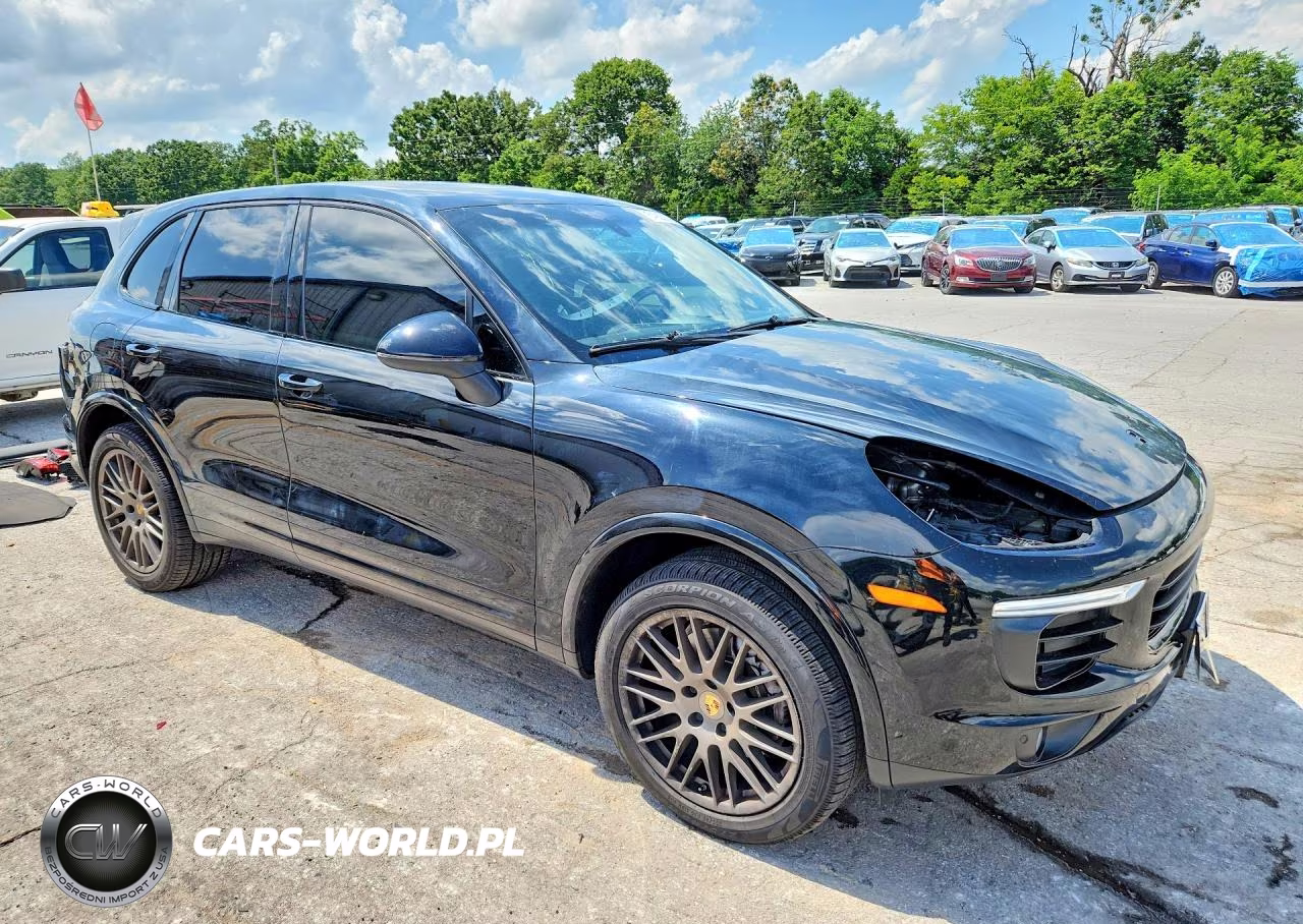 2017 Porsche Cayenne VIN:WP1AA2A29HKA80782 - 4