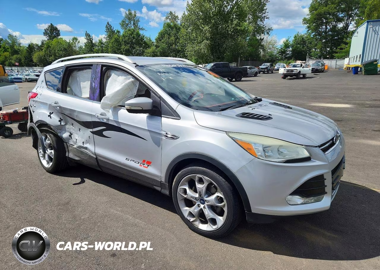 2016 Ford Escape Titanium VIN:1FMCU0J99GUA04139 - 4