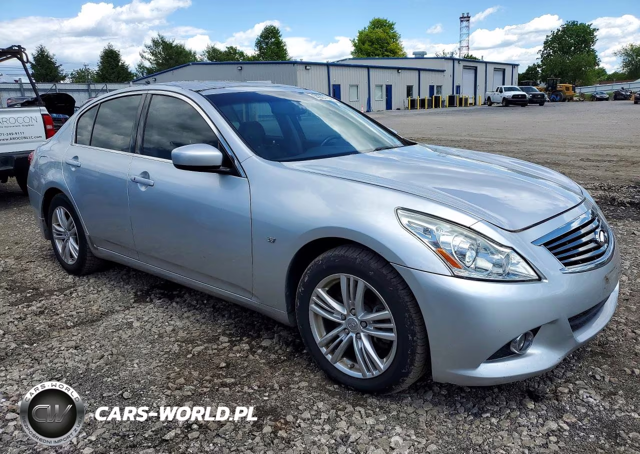 2015 Infiniti Q40 Base VIN:JN1CV6ARXFM522816 - 4