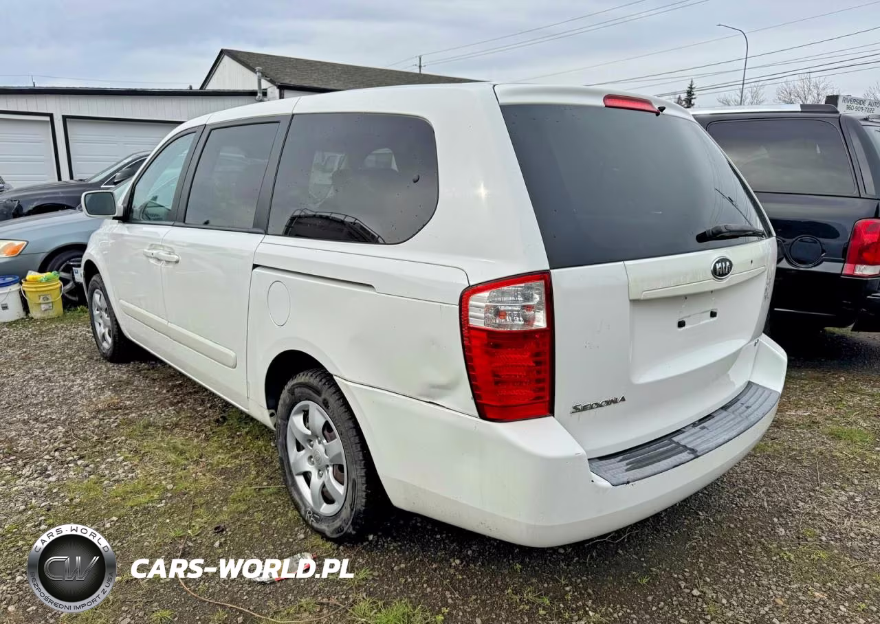2006 Kia Sedona Lx VIN:KNDMB233766022936 - 3