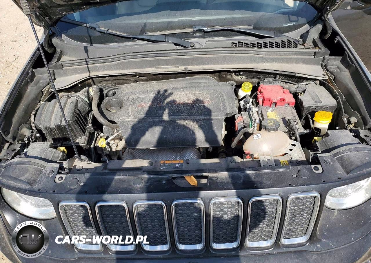 2020 Jeep Renegade Latitude VIN:ZACNJABB7LPL83907 - 12