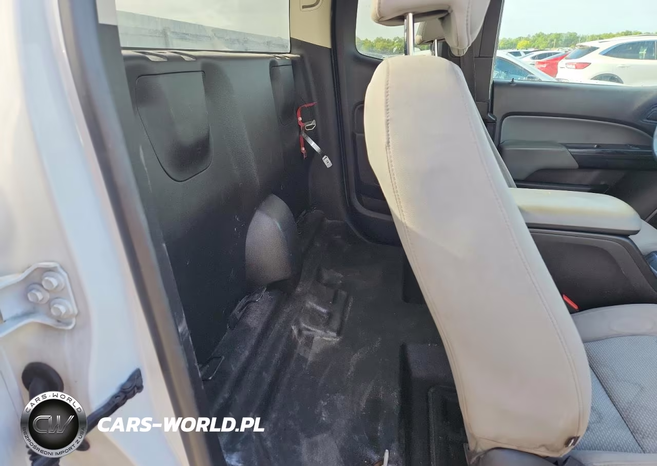 2018 Chevrolet Colorado VIN:1GCHSBEA6J1269321 - 10