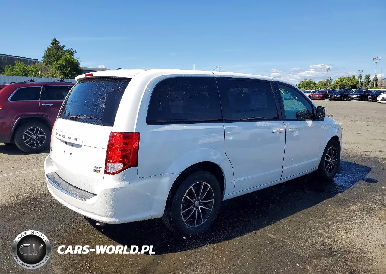 2019 Dodge Grand Caravan Gt VIN:2C4RDGEG2KR533650 - 3