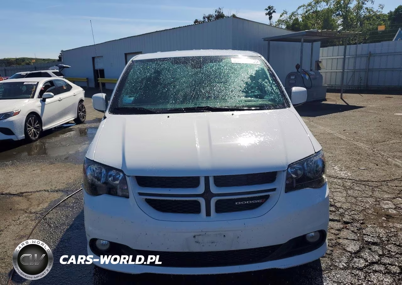 2019 Dodge Grand Caravan Gt VIN:2C4RDGEG2KR533650 - 5