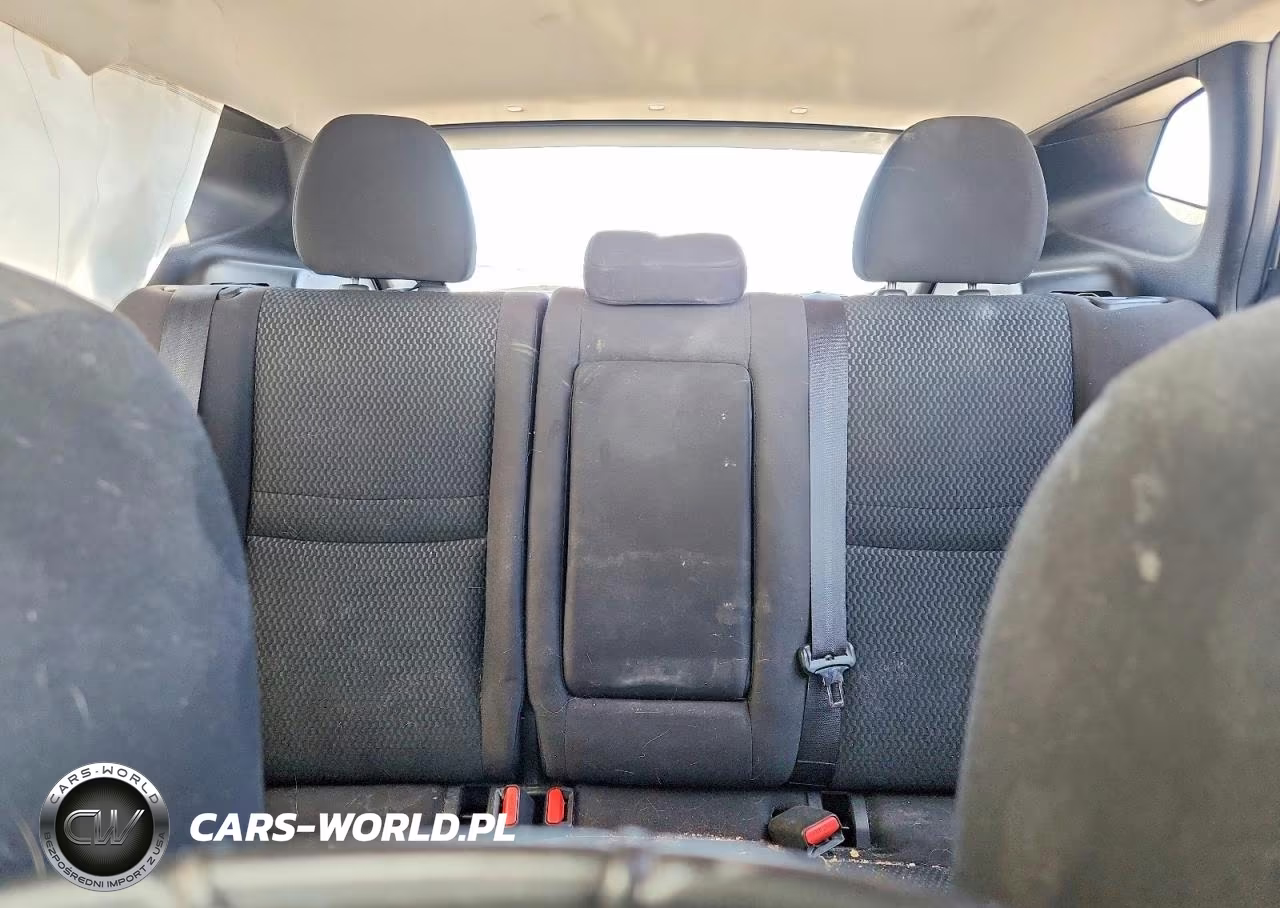 2018 Nissan Rogue Sport S VIN:JN1BJ1CR7JW259589 - 10