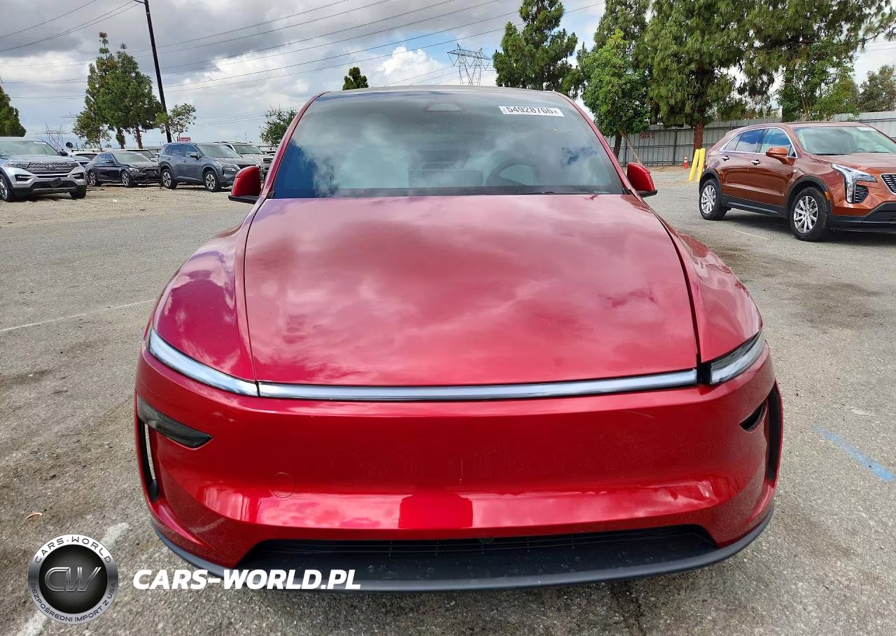 2026 Tesla Model Y VIN:7SAYGDED8TF613722 - 5
