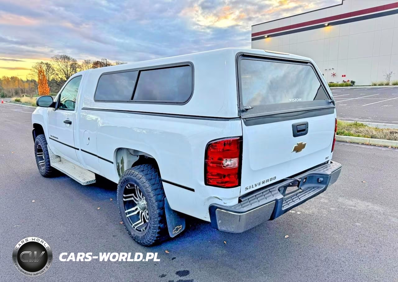 2011 Chevrolet Silverado 1500 Work Truck VIN:1GCNCPEA0BF128410 - 3