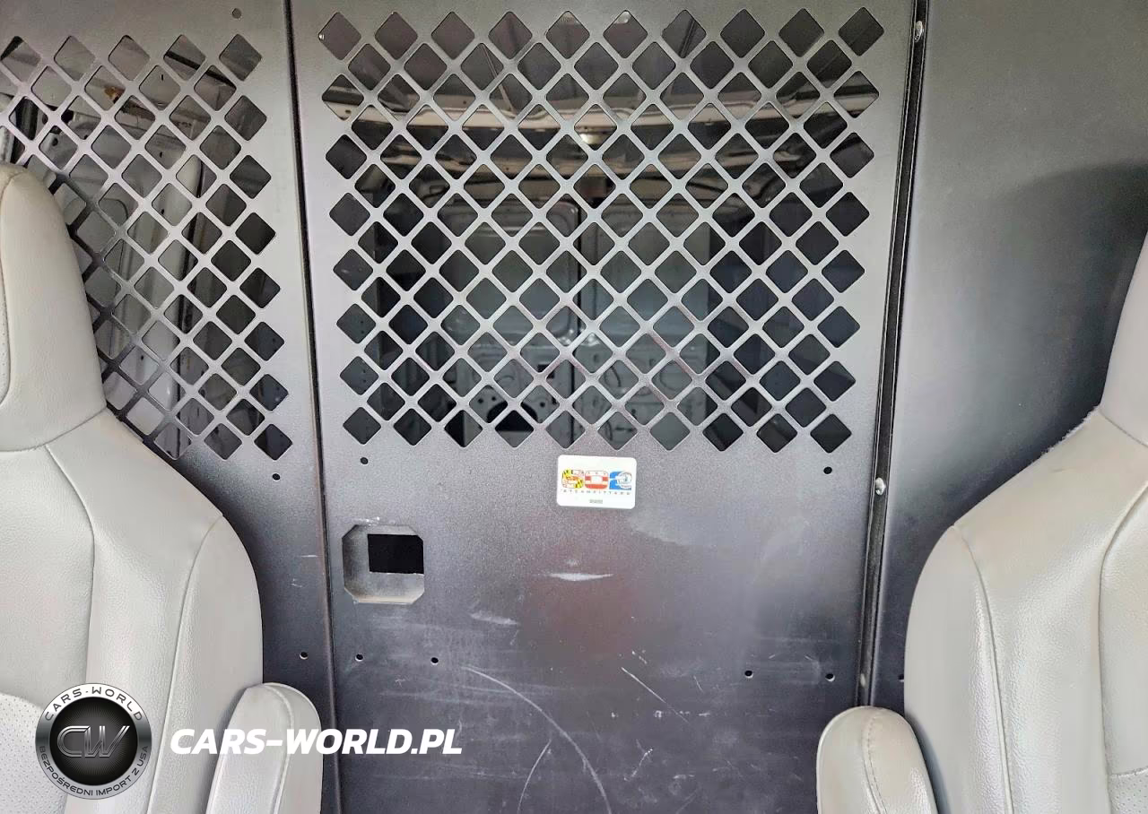 2013 Ford Econoline E250 Van VIN:1FTNE2EW2DDB08036 - 10