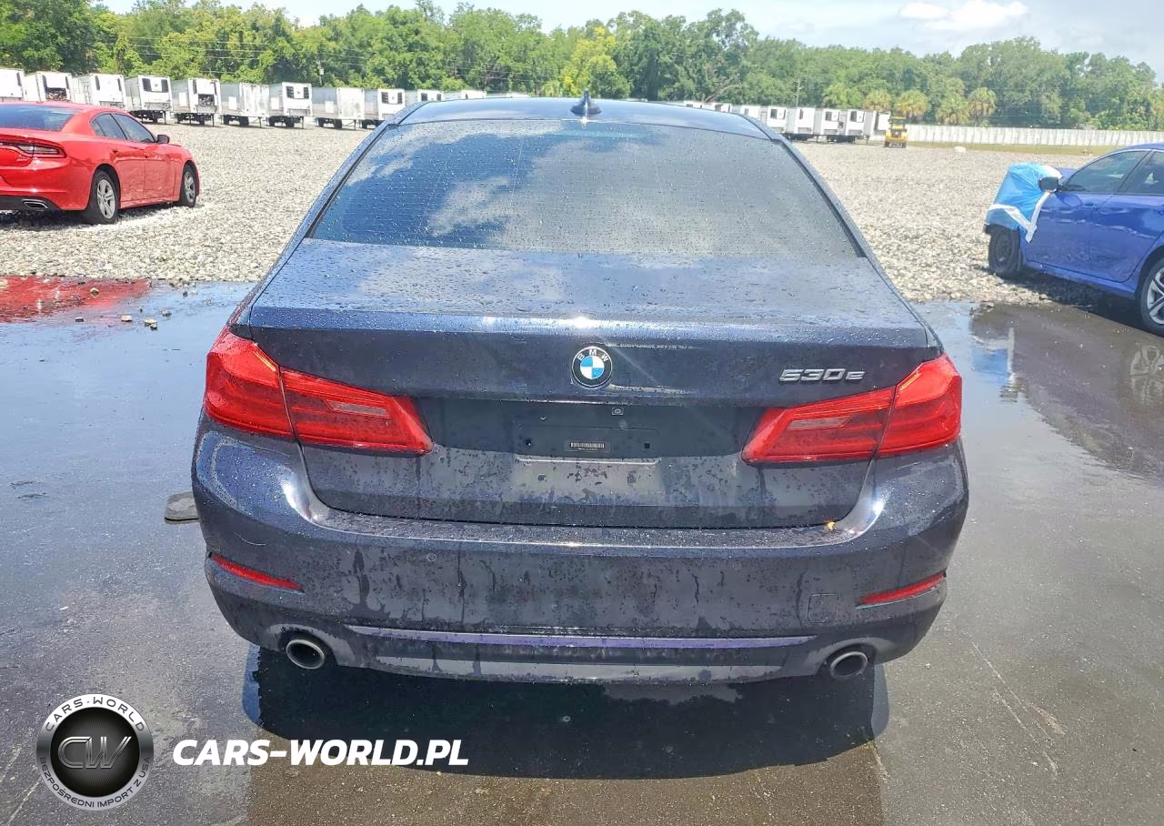 2018 BMW 530Xe VIN:WBAJB1C5XJB084780 - 6