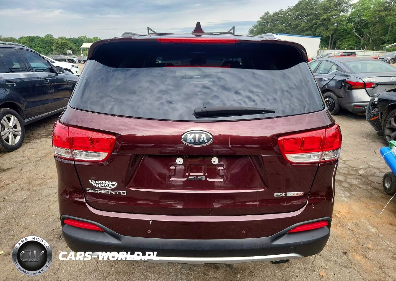 2017 Kia Sorento Ex VIN:5XYPH4A17HG211823 - 6