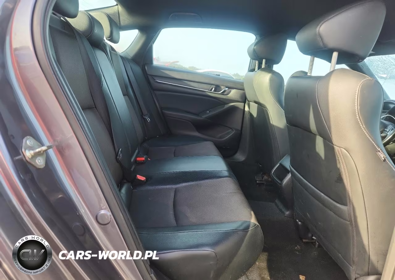 2018 Honda Accord Sport VIN:1HGCV1F31JA228849 - 10