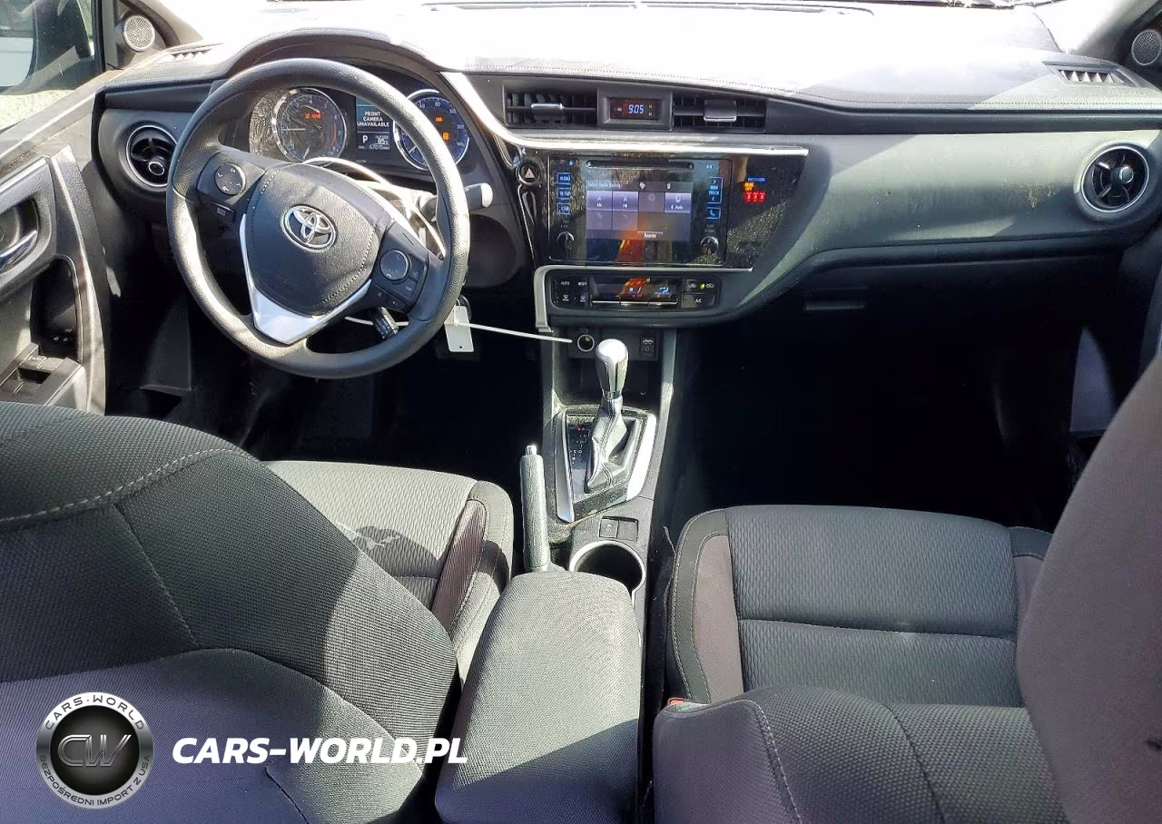 2018 Toyota Corolla Le VIN:5YFBURHE7JP783942 - 8