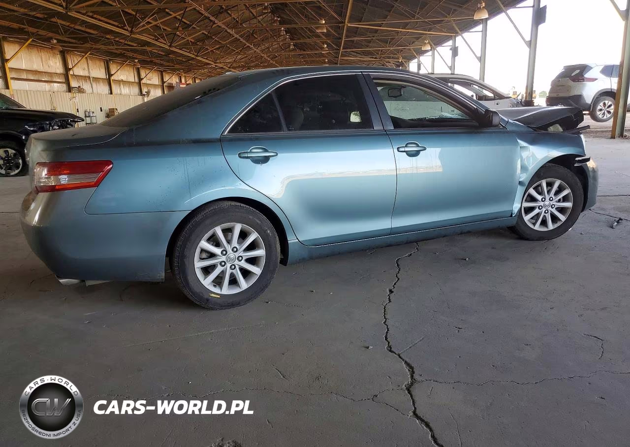 2010 Toyota Camry Xle VIN:4T4BF3EK9AR037739 - 3