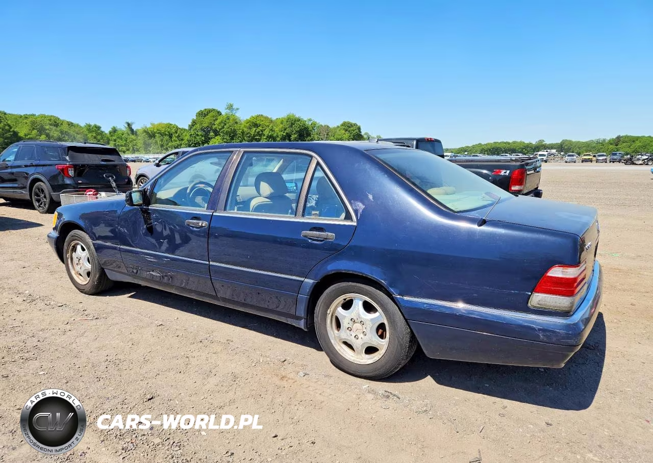 1999 Mercedes-Benz S 320 VIN:WDBGA33G3XA420375 - 2
