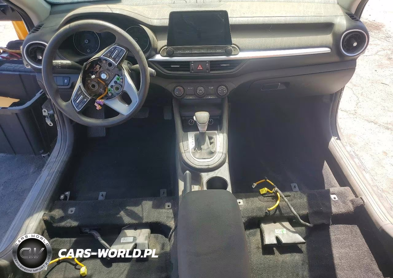2022 Kia Forte Lxs VIN:3KPF24AD0NE503796 - 8