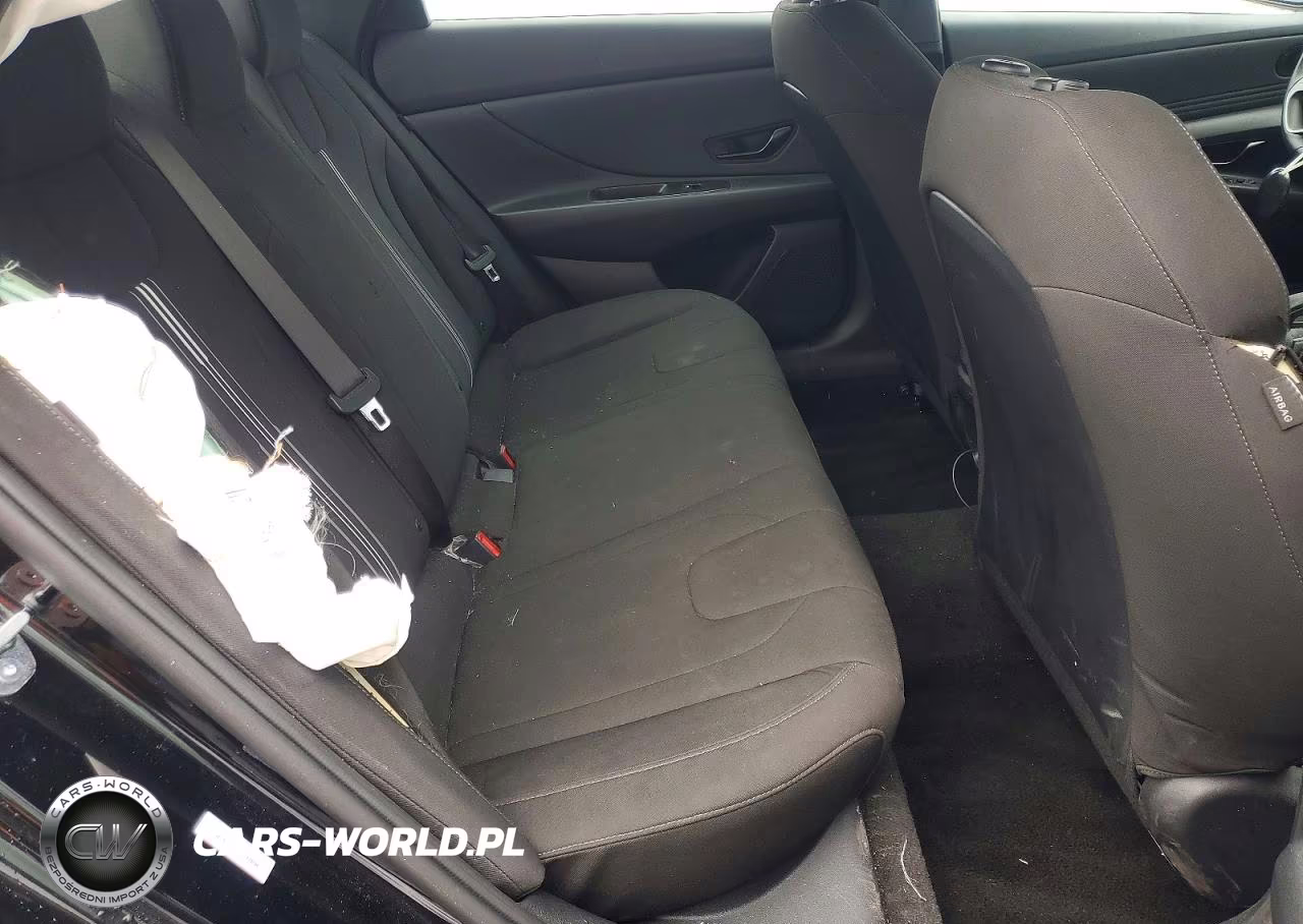 2026 Hyundai Elantra Sel Sport VIN:KMHLM4DGXTU137696 - 10