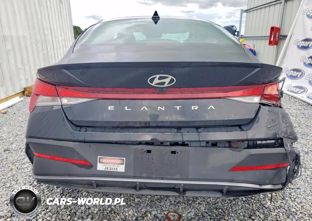 2026 Hyundai Elantra Sel Sport VIN:KMHLM4DGXTU137696 - 6