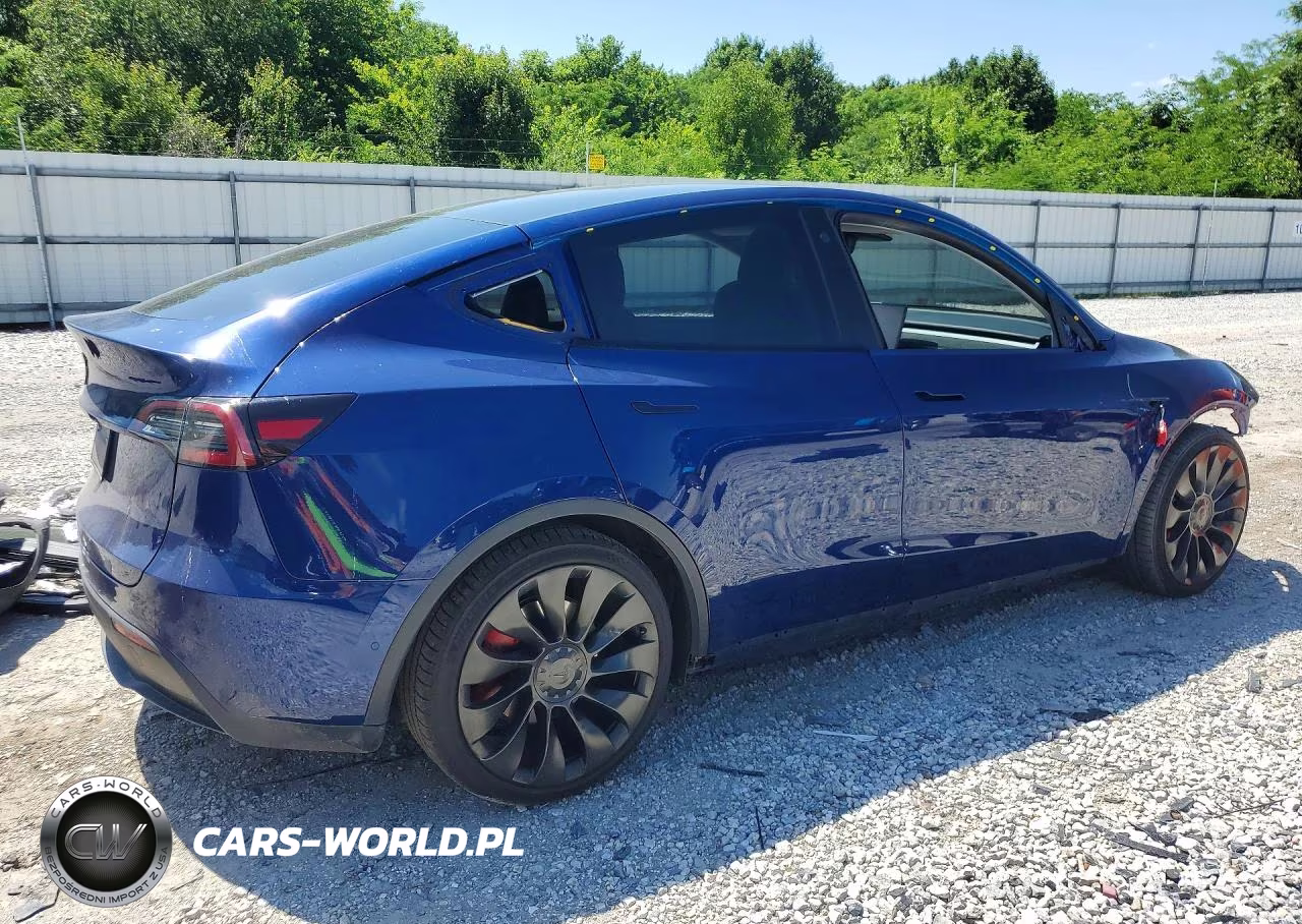 2021 Tesla Model Y VIN:5YJYGDEF9MF268393 - 3
