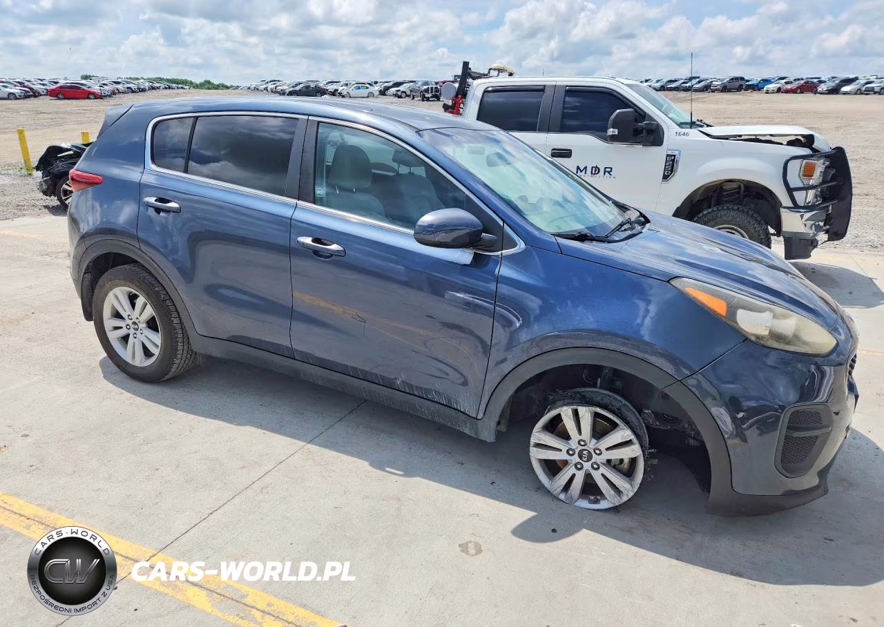 2018 Kia Sportage Lx VIN:KNDPM3AC3J7374172 - 4