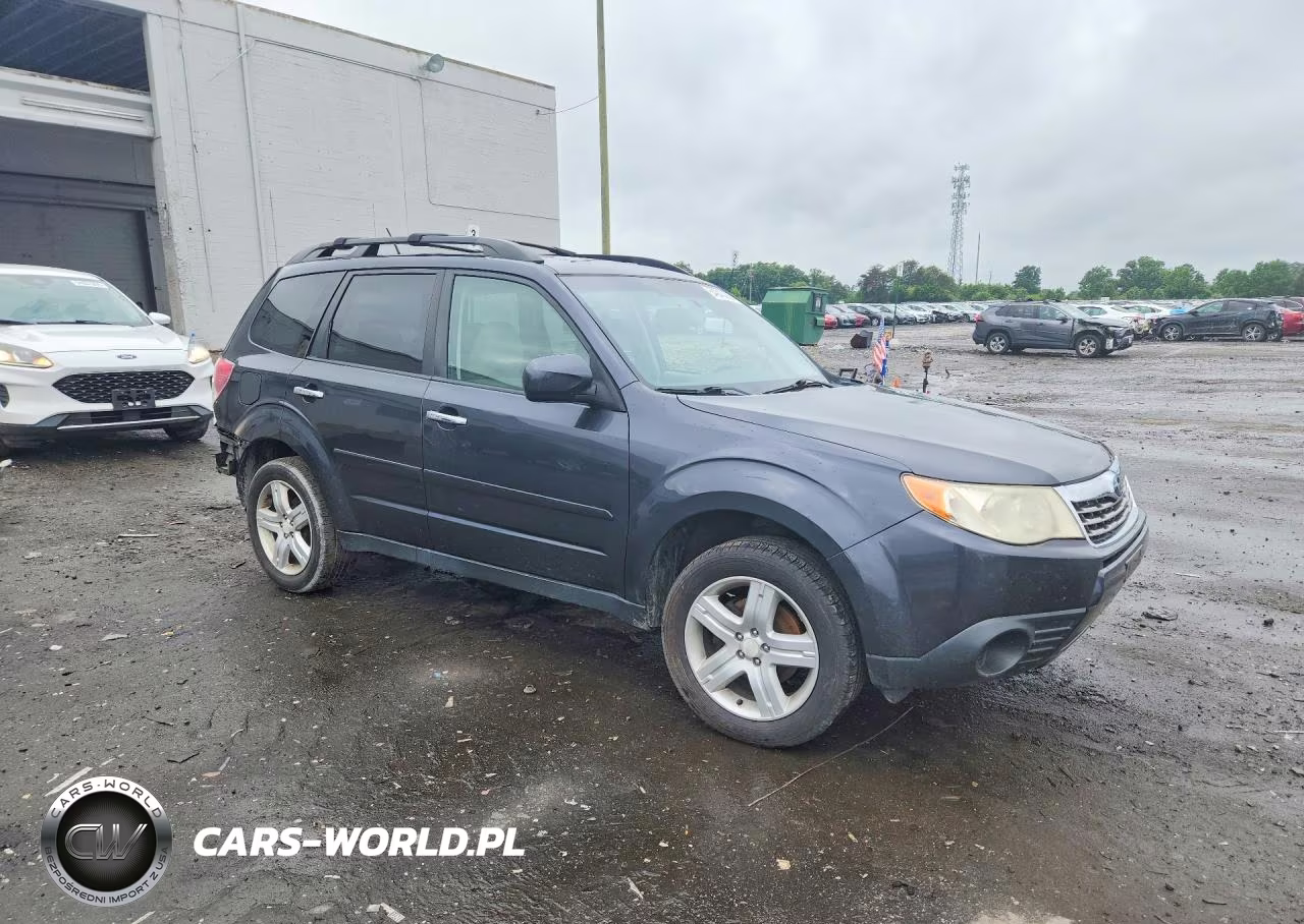 2010 Subaru Forester 2.5X Premium VIN:JF2SH6CC0AH799633 - 4