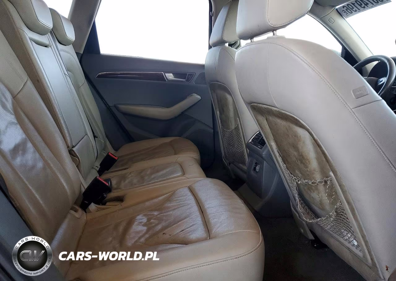 2010 Audi Q5 Premium VIN:WA1CKAFP8AA079344 - 10