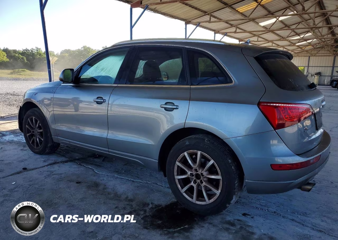 2010 Audi Q5 Premium VIN:WA1CKAFP8AA079344 - 2
