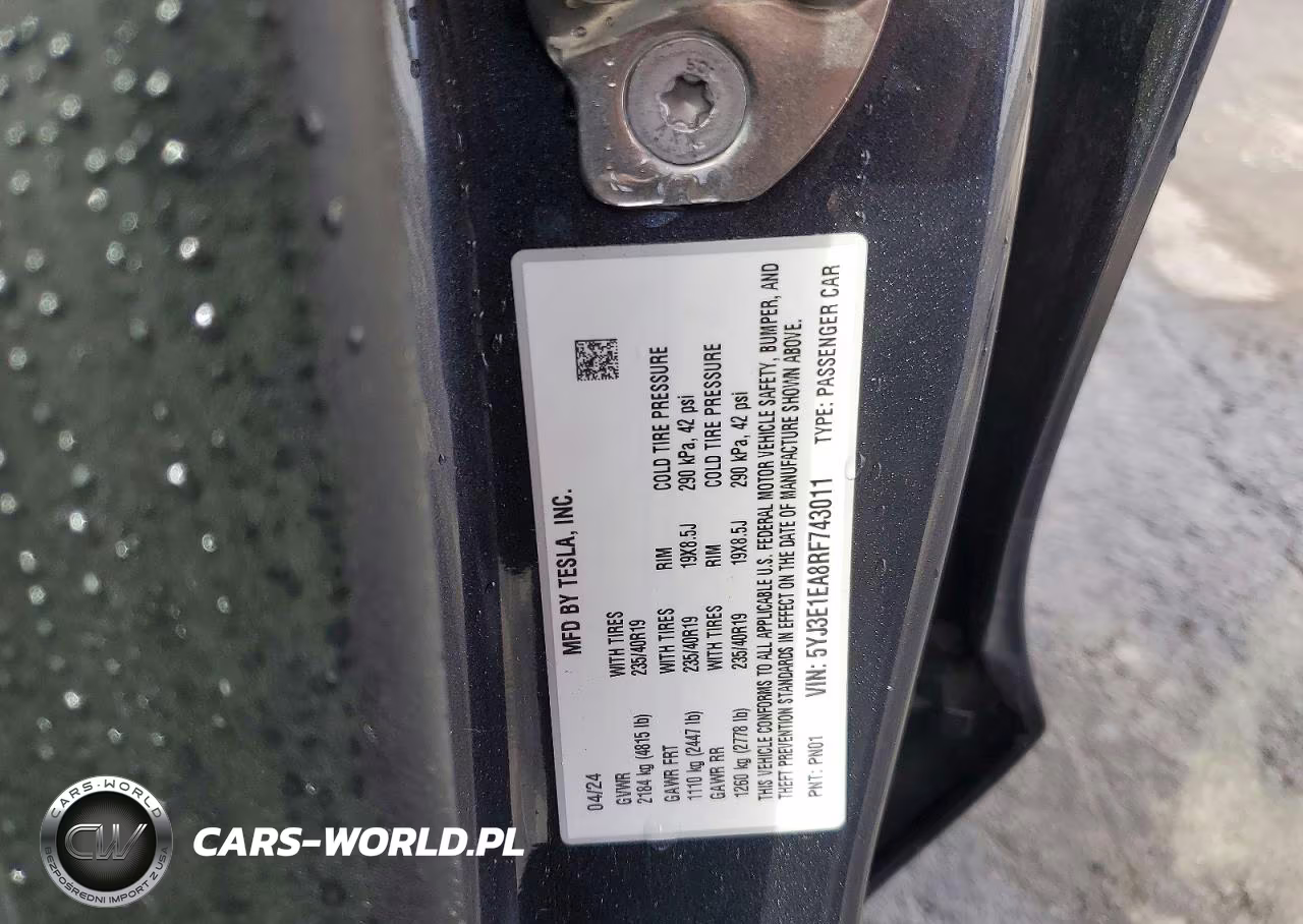 2024 Tesla Model 3 VIN:5YJ3E1EA8RF743011 - 12