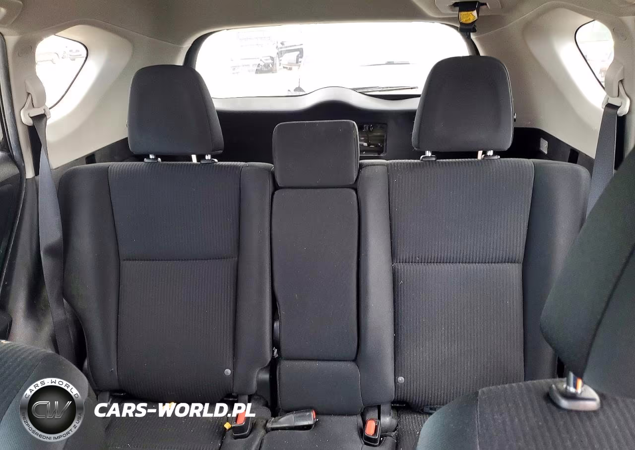 2018 Toyota Rav4 Le VIN:2T3ZFREV0JW447391 - 10