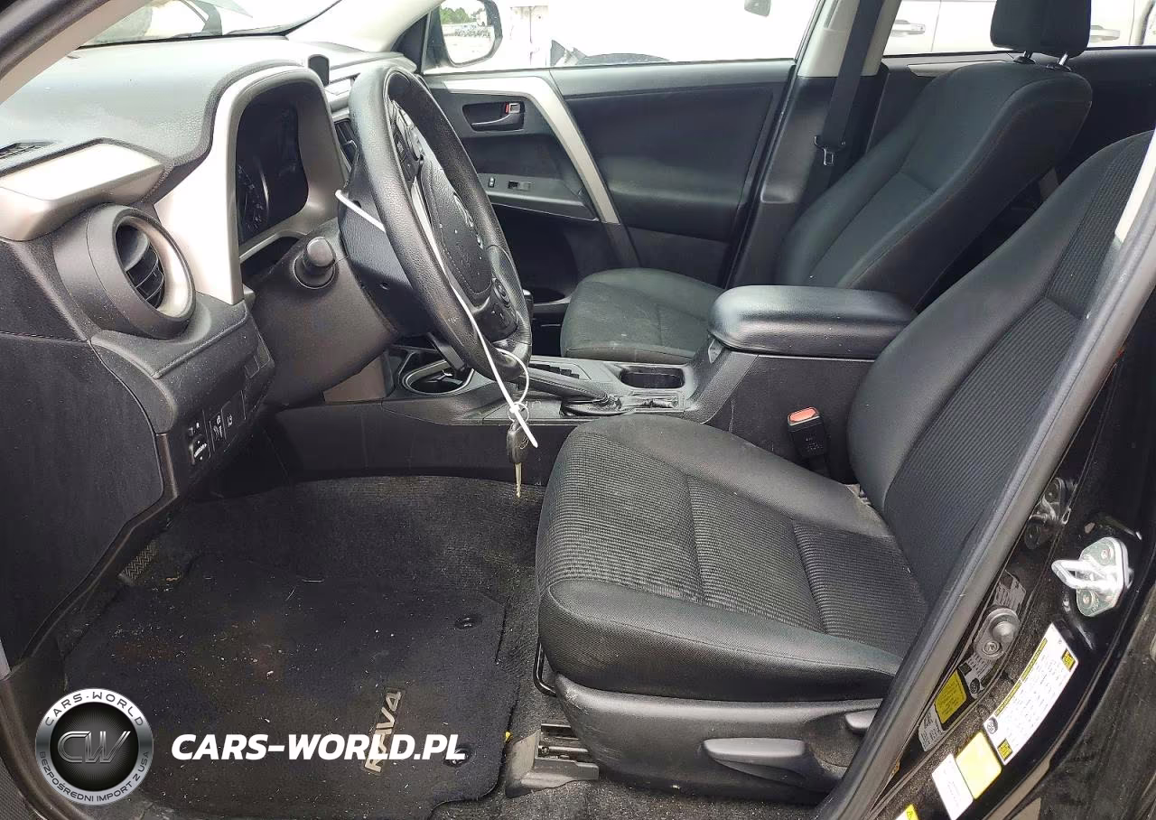 2018 Toyota Rav4 Le VIN:2T3ZFREV0JW447391 - 7