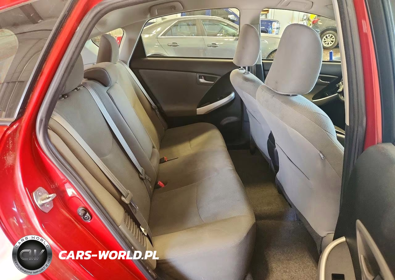 2014 Toyota Prius Two VIN:JTDKN3DU7E0391258 - 10