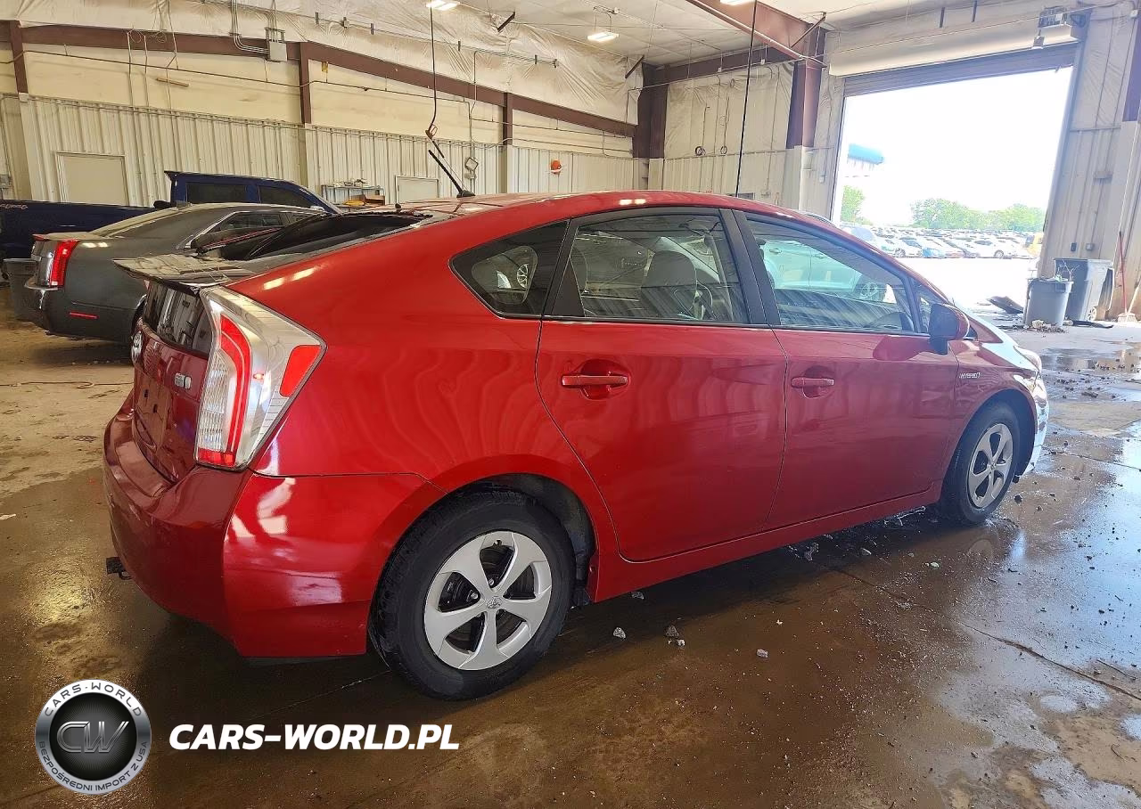2014 Toyota Prius Two VIN:JTDKN3DU7E0391258 - 3