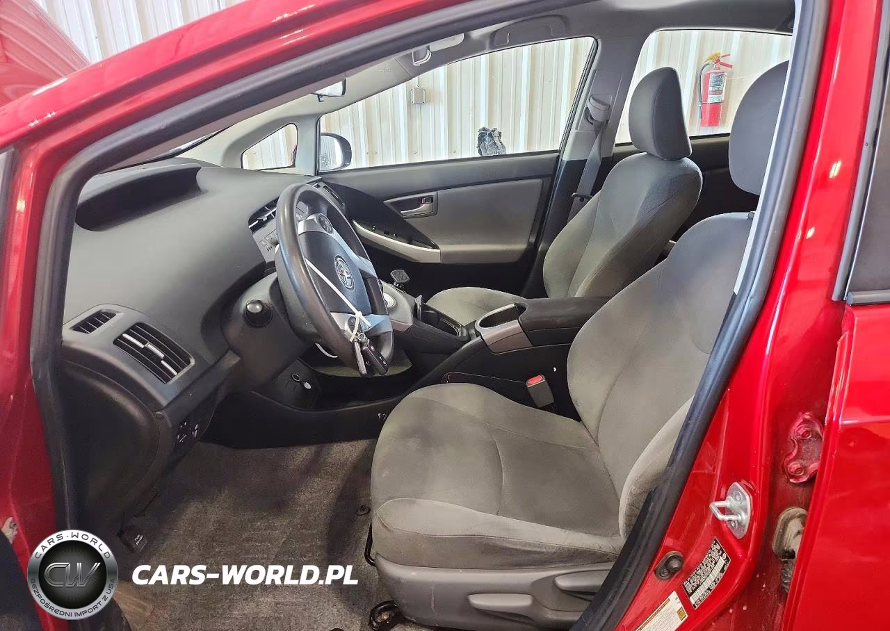 2014 Toyota Prius Two VIN:JTDKN3DU7E0391258 - 7
