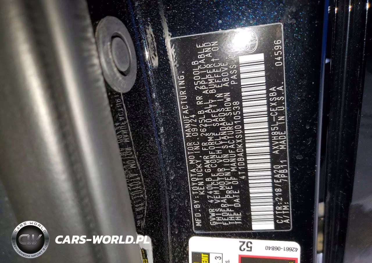 2025 Toyota Camry Se VIN:4T1DBADKXSU010538 - 12