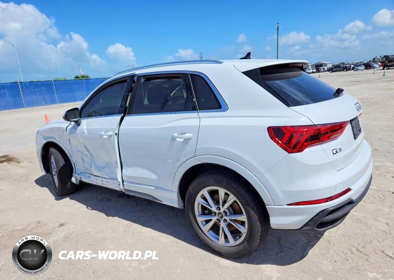 2024 Audi Q3 Premium S Line 45 VIN:WA1DECF35R1117113 - 2