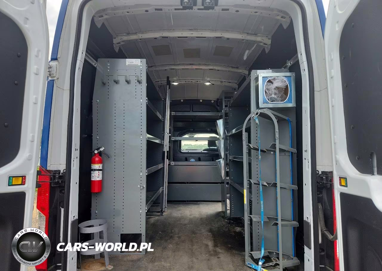 2024 Ford Transit VIN:1FTBW2X85RKA18378 - 10